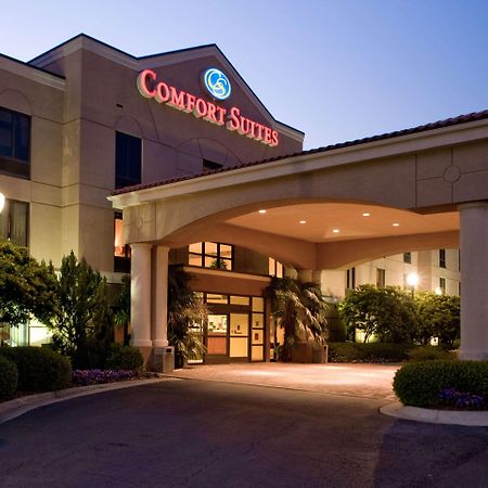 Comfort Suites Старквилл Экстерьер фото