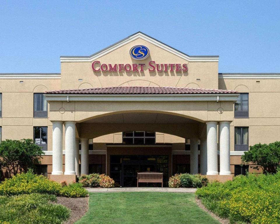 Comfort Suites Старквилл Экстерьер фото